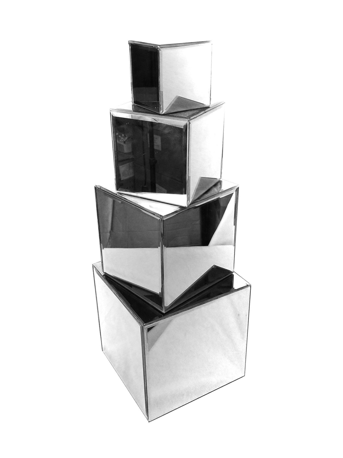 MRD-3458 SL - Silver Mirror Cube Set of 4