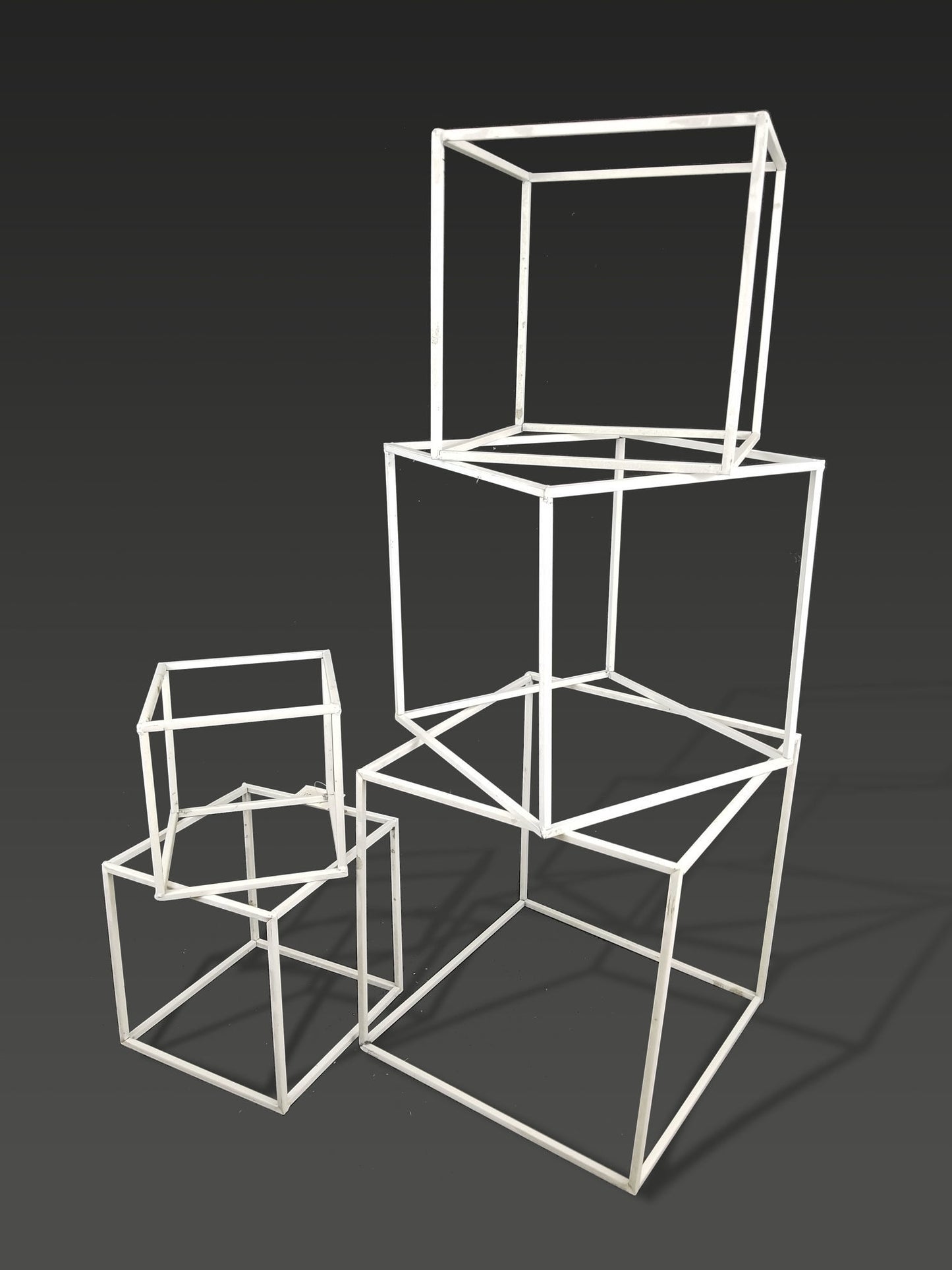 BJ1550 WT - Set of 5 White Wedding Wire Metal Column Cube - Geometric Centerpiece
