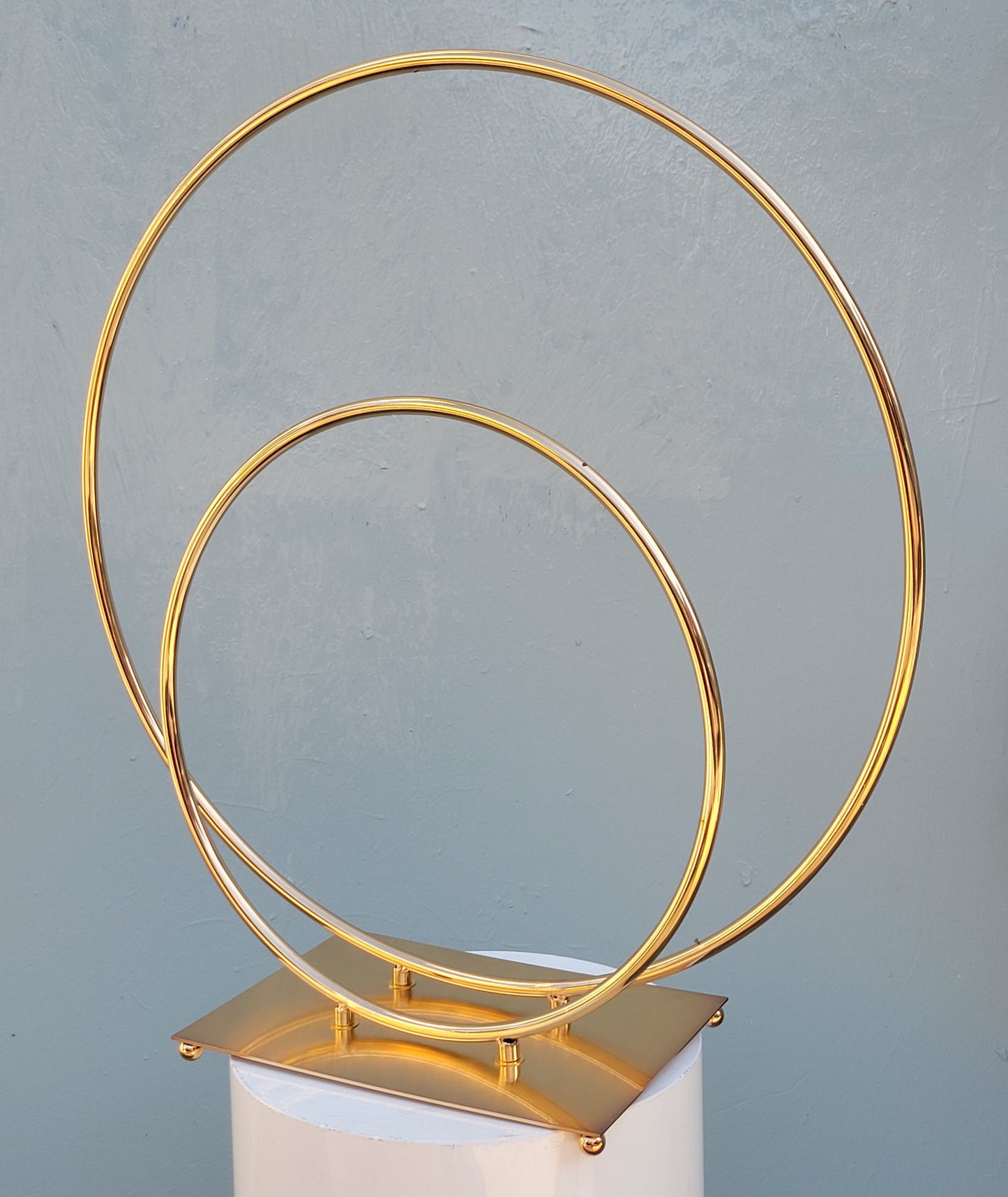 9905-GD Gold Double Hoop Centerpiece 24"