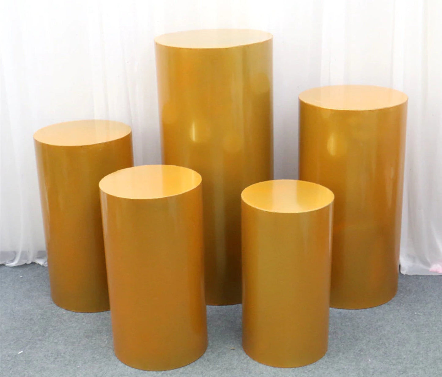 Metal Cake Pillar Round Set of 5 Gold