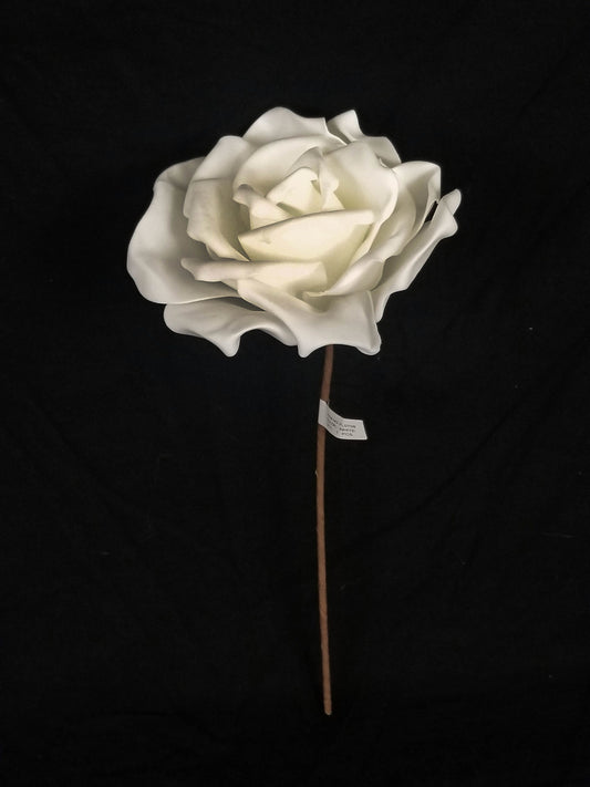 FL0708 - 7" Foam Roses with Wire Stem